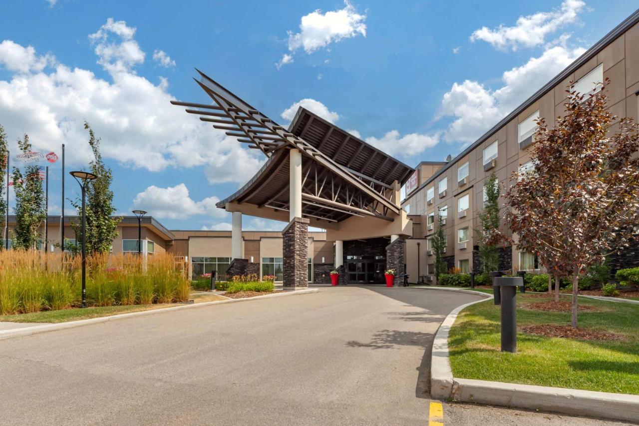 Best Western Plus Edmonton Airport Hotel Leduc Exterior photo